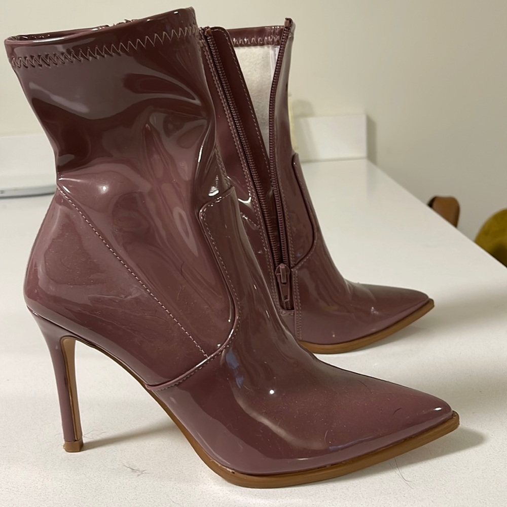 Steve Madden patent leather boots